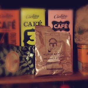 mis tesoros cafeteros, y por supuesto el café turco :)